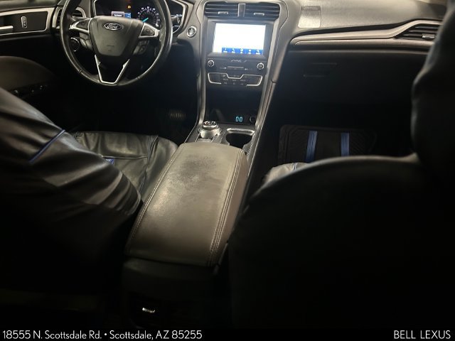 Used 2020 Ford Fusion SE w/ Equipment Group 151A FWD image 13