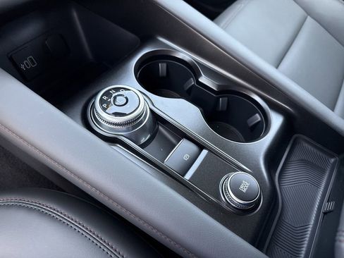 New 2026 Ford Explorer Active image 29