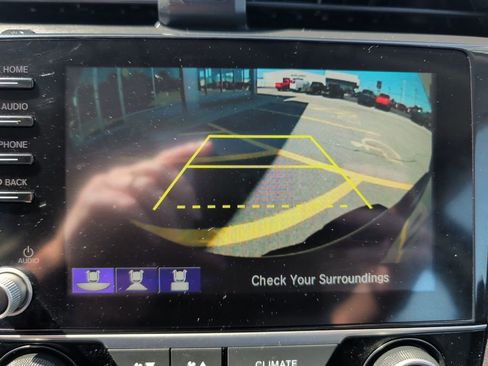 Used 2021 Honda Civic EX image 14