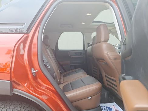 Used 2024 Ford Bronco Sport Badlands w/ Premium Package image 12