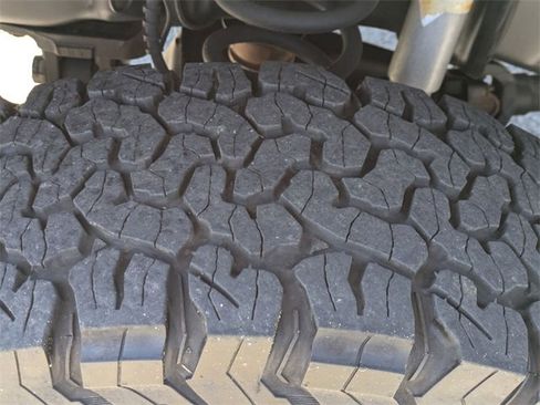 Used 2018 Ford F250 Lariat w/ Lariat Value Package image 11