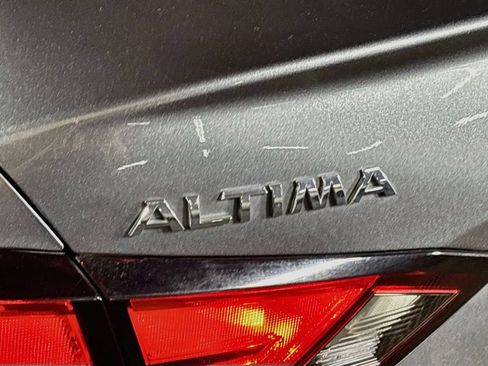 Used 2020 Nissan Altima 2.5 SR FWD image 23