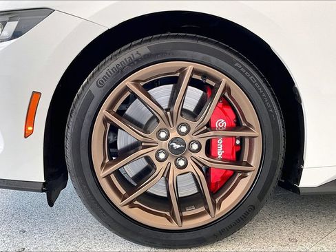 Used 2024 Ford Mustang GT Premium RWD image 11