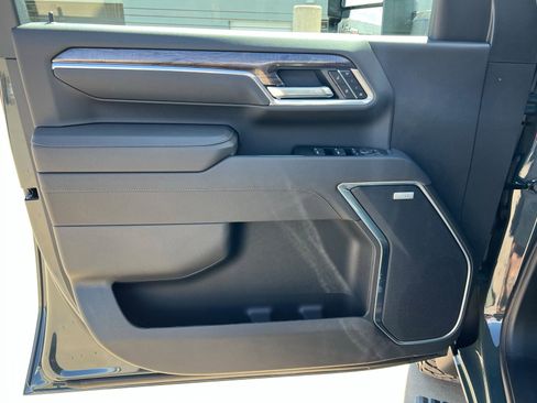 New 2026 Chevrolet Silverado 2500 LTZ w/ LTZ Plus Package image 15