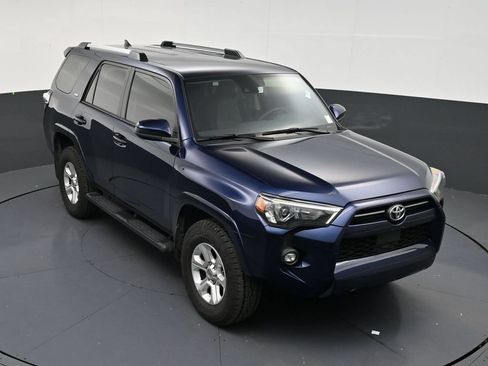 Used 2024 Toyota 4Runner SR5 AWD/4WD image 19