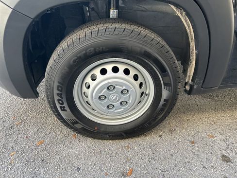 New 2026 RAM ProMaster 2500 w/ Premium Convenience Group image 13