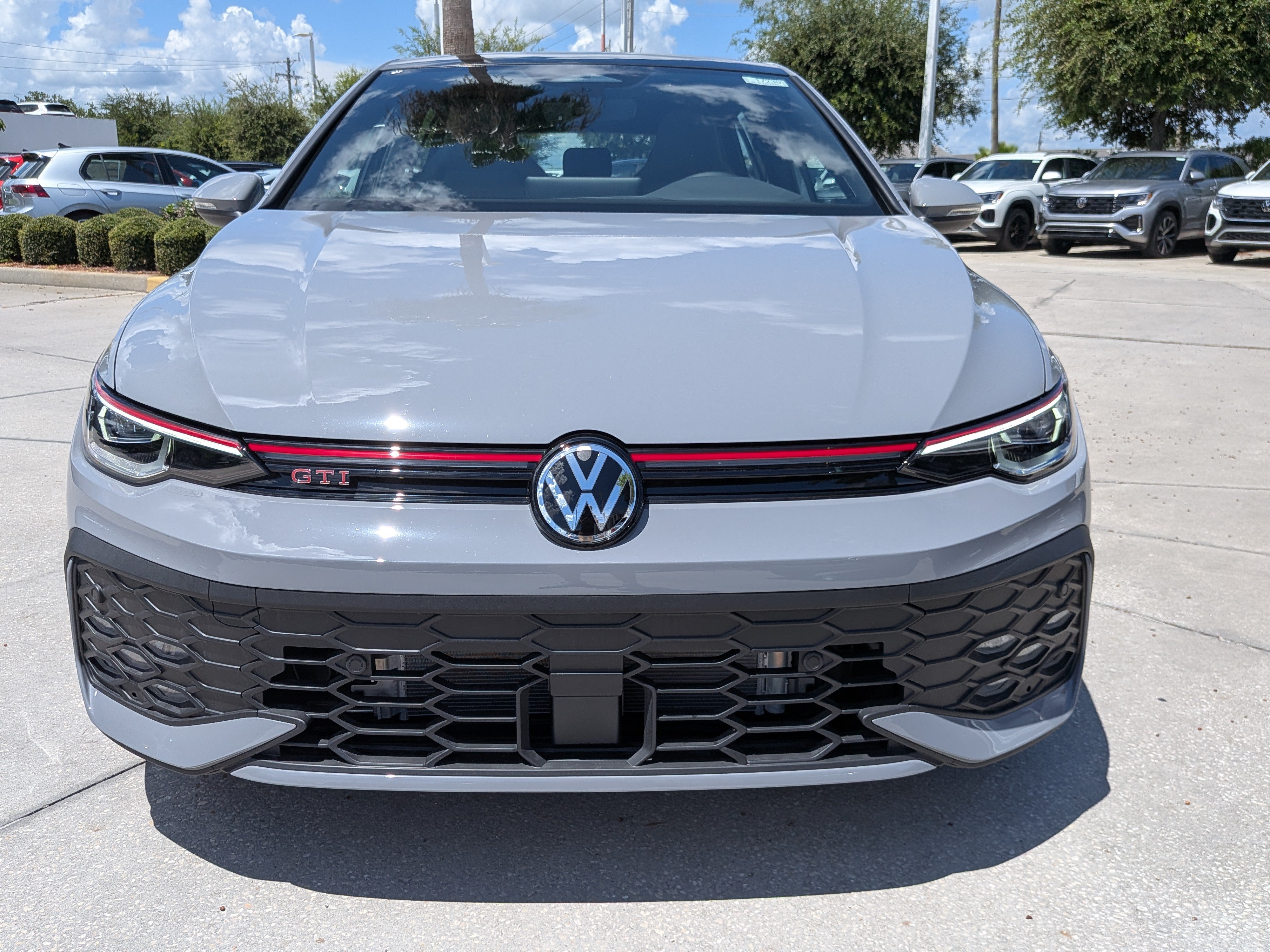 New 2026 Volkswagen GTI SE FWD image 8