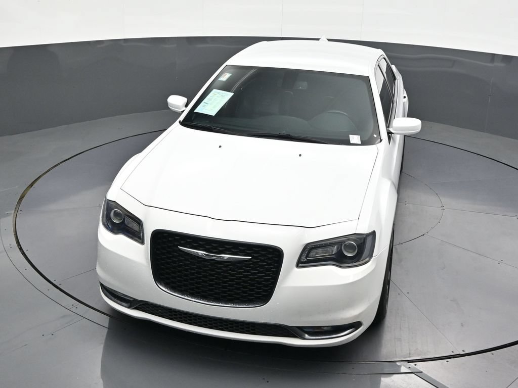 Used 2020 Chrysler 300 S RWD image 21