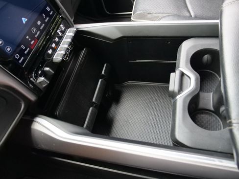 Used 2023 RAM 2500 Laramie AWD/4WD image 19