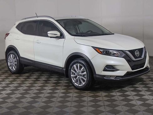 Used 2022 Nissan Rogue Sport SV w/ Technology Package AWD/4WD image 47