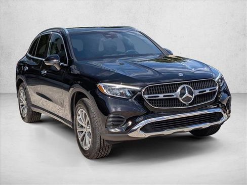 Certified 2026 Mercedes-Benz GLC 300 image 3