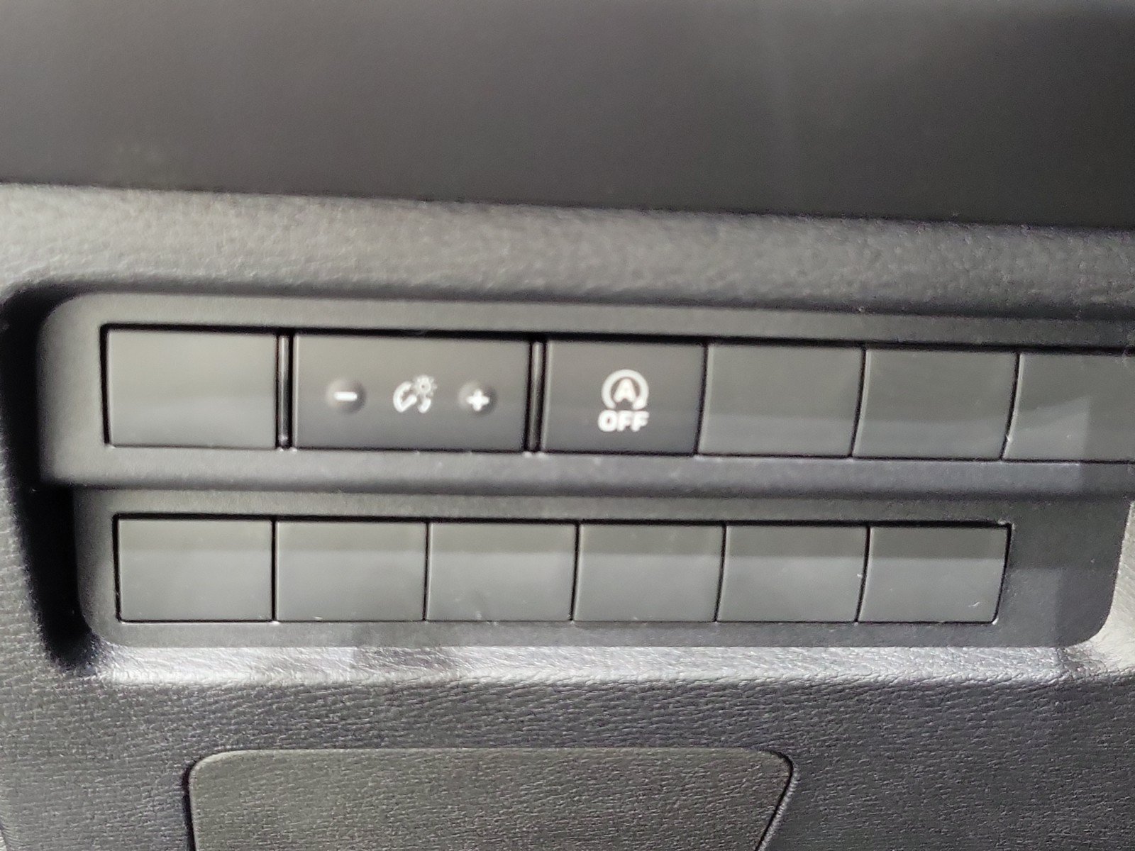 New 2026 Mitsubishi Outlander ES FWD image 22