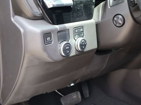 Used 2024 GMC Sierra 1500 SLT RWD image 24