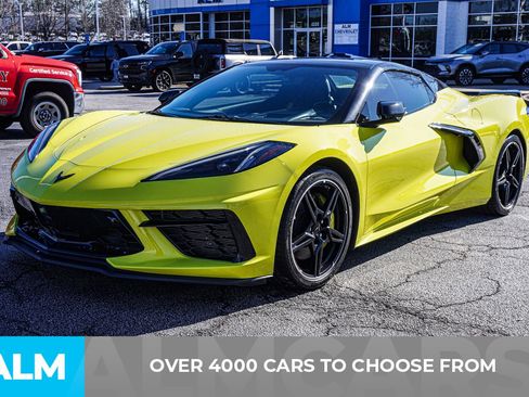 Used 2022 Chevrolet Corvette Stingray w/ Z51 Performance Package image 3