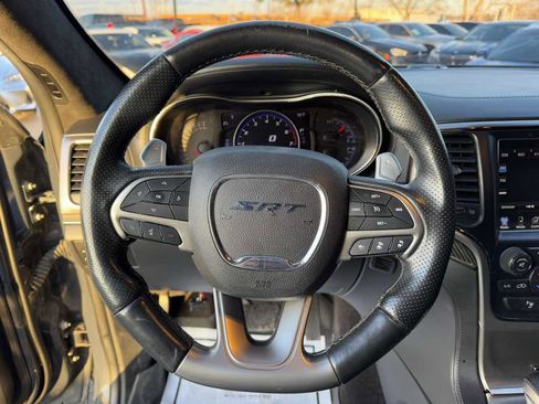 Used 2017 Jeep Grand Cherokee SRT image 12