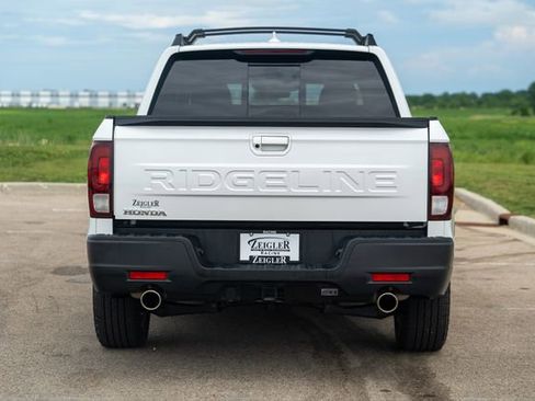Used 2025 Honda Ridgeline RTL image 7