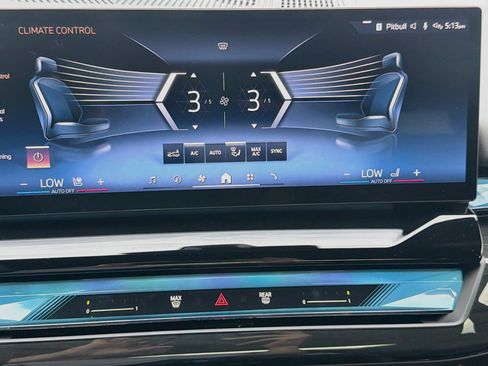 Certified 2024 BMW i5 eDrive40i w/ Executive Package RWD image 34