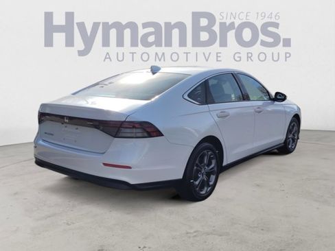 Used 2023 Honda Accord EX image 3