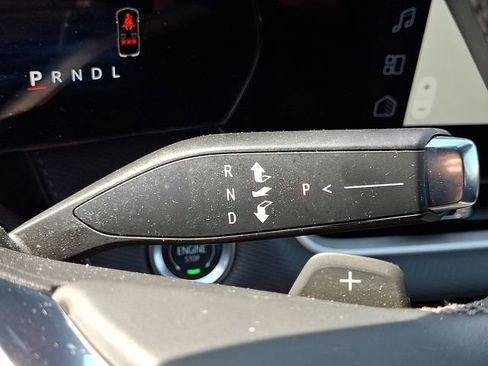 Used 2025 Chevrolet Equinox LT AWD/4WD image 14