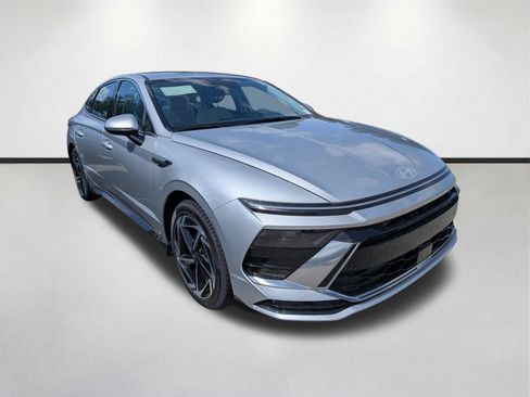 New 2026 Hyundai Sonata SEL FWD image 1