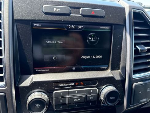 Used 2015 Ford F150 XLT AWD/4WD image 27