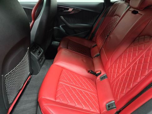 Used 2022 Audi S5 Prestige w/ Prestige Package image 34