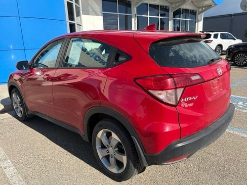 Used 2018 Honda HR-V LX image 5