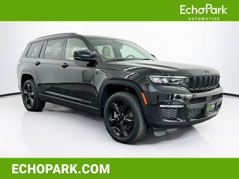 Used 2023 Jeep Grand Cherokee L Limited w/ Black Appearance Package AWD/4WD image 1