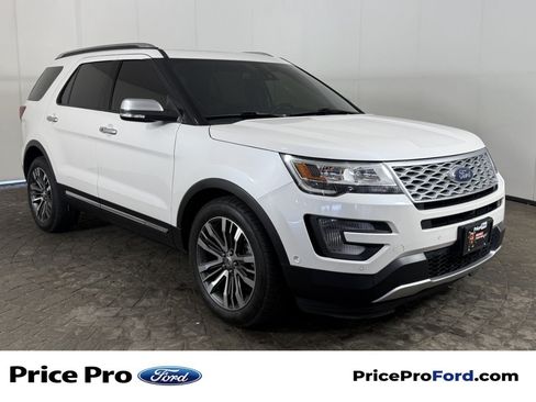 Used 2017 Ford Explorer Platinum AWD/4WD image 1