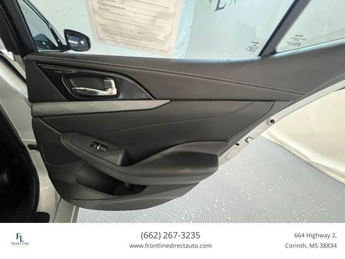 Used 2017 Nissan Maxima 3.5 SL FWD image 15