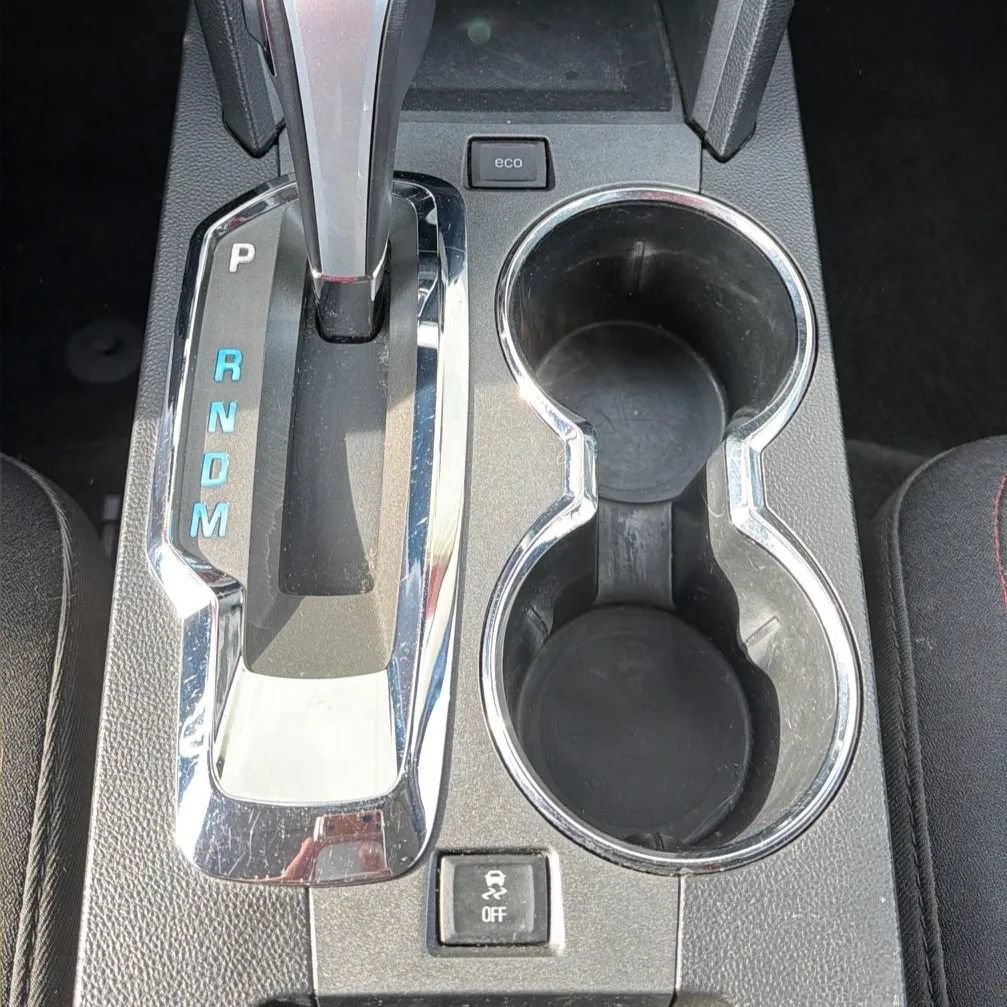 Used 2015 Chevrolet Equinox LT w/ Driver Convenience Package FWD image 10