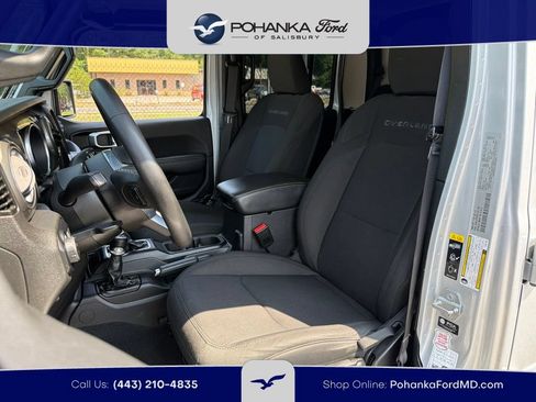 Used 2023 Jeep Gladiator Overland AWD/4WD image 19