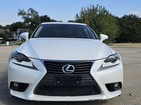 Used 2015 Lexus IS 250 w/ Premium Package RWD image 4