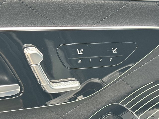 Used 2023 Mercedes-Benz S 580e 4MATIC Sedan image 18