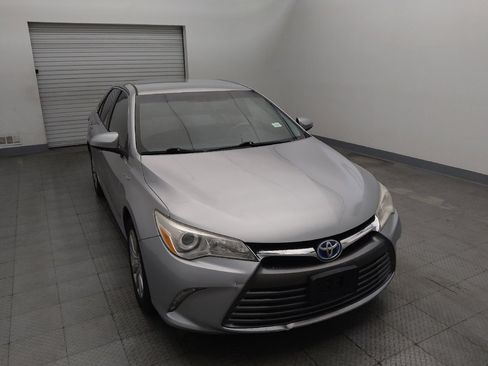 Used 2017 Toyota Camry XLE FWD image 14