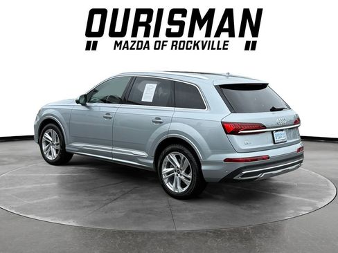 Used 2023 Audi Q7 2.0T Premium w/ Convenience Package AWD/4WD image 4