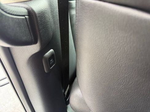 Used 2026 Toyota Sienna Limited AWD/4WD image 35