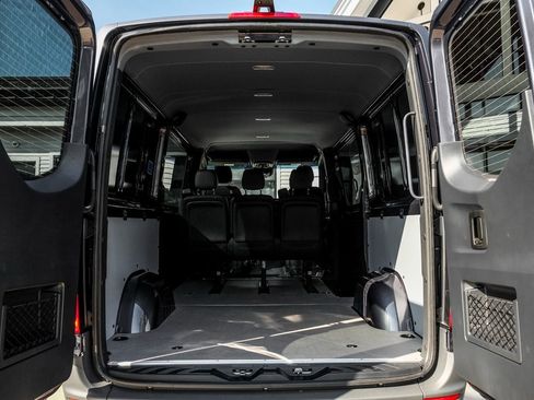 New 2025 Mercedes-Benz Sprinter 2500 image 10