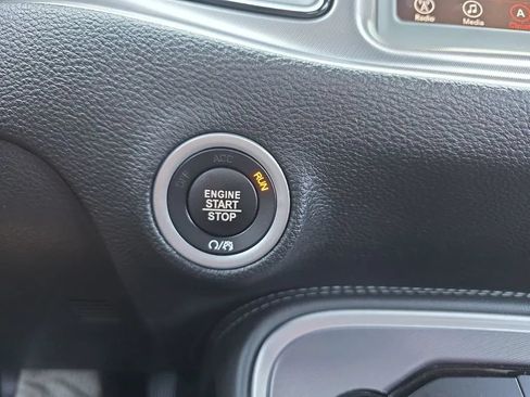 Used 2019 Dodge Challenger GT w/ Driver Convenience Group RWD image 30