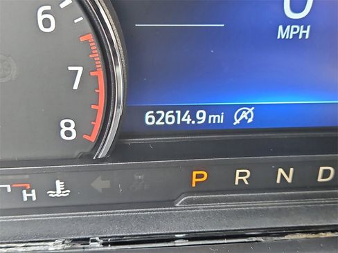 Used 2021 Ford Explorer XLT w/ Equipment Group 202A image 13