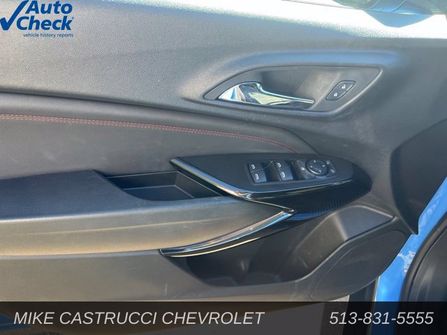 Used 2024 Chevrolet Trax RS w/ Sunroof Package FWD image 9