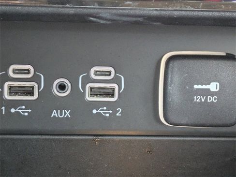 Used 2023 Jeep Grand Cherokee L Limited image 26