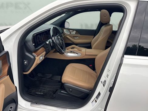 Used 2024 Mercedes-Benz GLE 350 4MATIC image 9