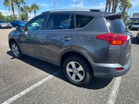 Used 2014 Toyota RAV4 XLE AWD/4WD image 23