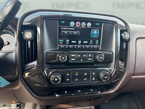 Used 2016 Chevrolet Silverado 1500 LT w/ LT Convenience Package AWD/4WD image 12
