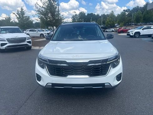 Used 2024 Kia Seltos S FWD image 2