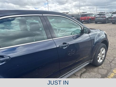 Used 2016 Chevrolet Equinox LS FWD image 26