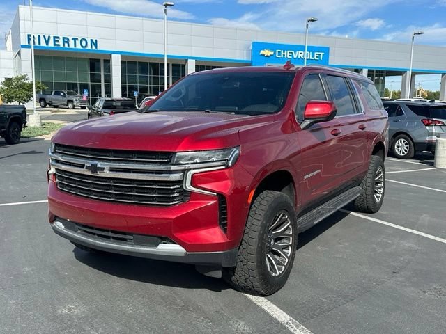 Used 2021 Chevrolet Suburban LT w/ Rear Media and Nav Package AWD/4WD image 12