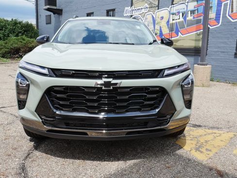 New 2026 Chevrolet Trax ACTIV w/ Driver Confidence Package FWD image 2