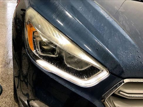 Used 2018 Ford Escape SEL image 31
